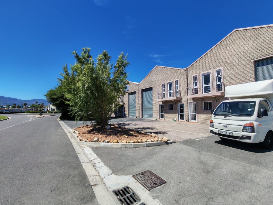 To Let commercial Property for Rent in Asla Park Western Cape